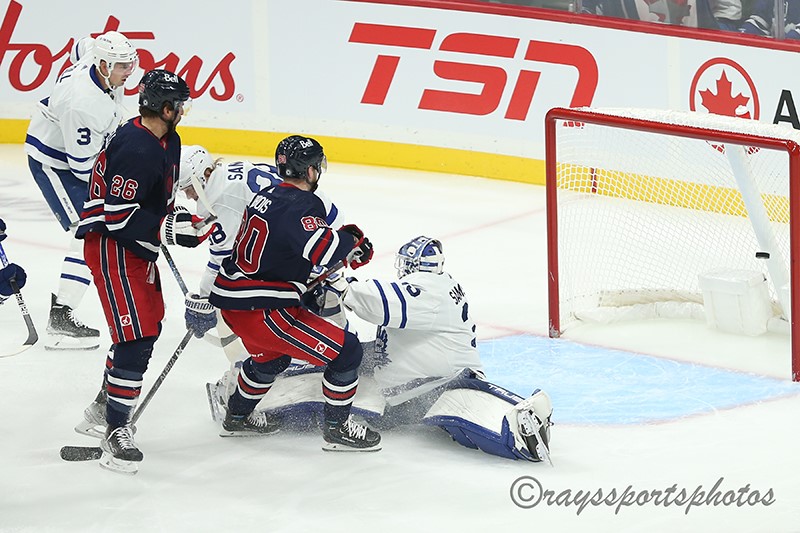 Leafs launch road trip by grounding Jets 41 Classic107 Winnipeg's